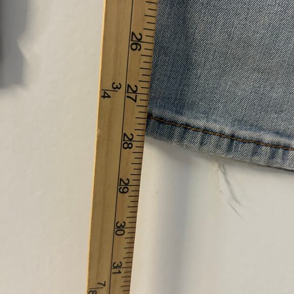 Levi’s 511 Slim Fit Distressed 5 Pocket Washed Blue Denim Jeans Men’s Size 33X30 - Picture 6 of 7